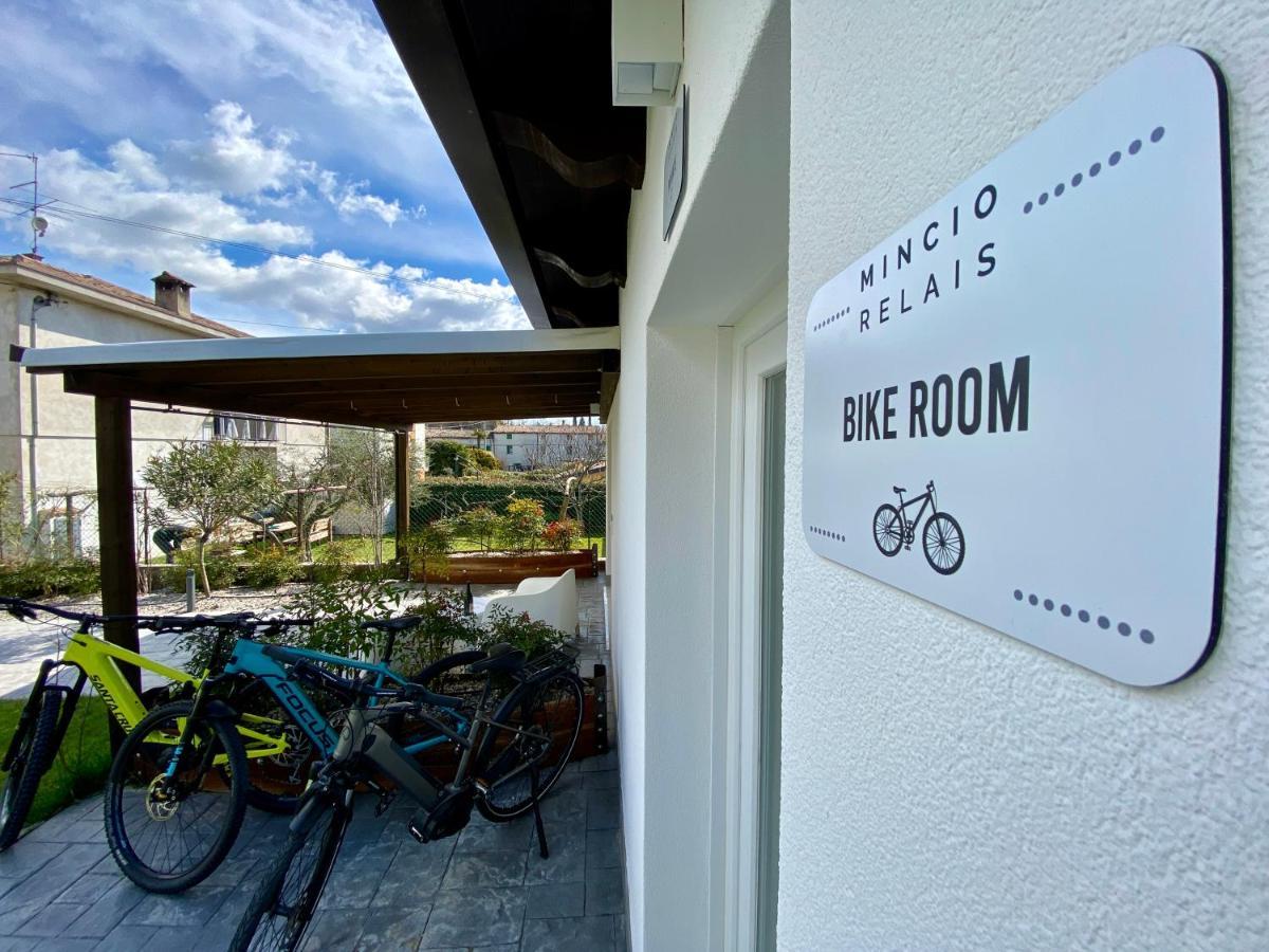 Mincio Relais Bed and Breakfast Castelnuovo del Garda Buitenkant foto