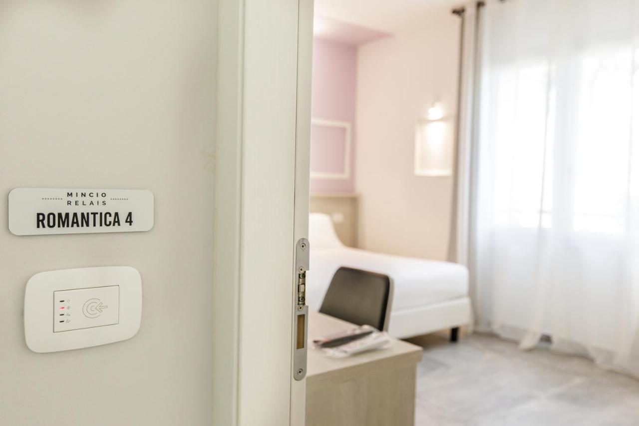 Mincio Relais Bed and Breakfast Castelnuovo del Garda Buitenkant foto