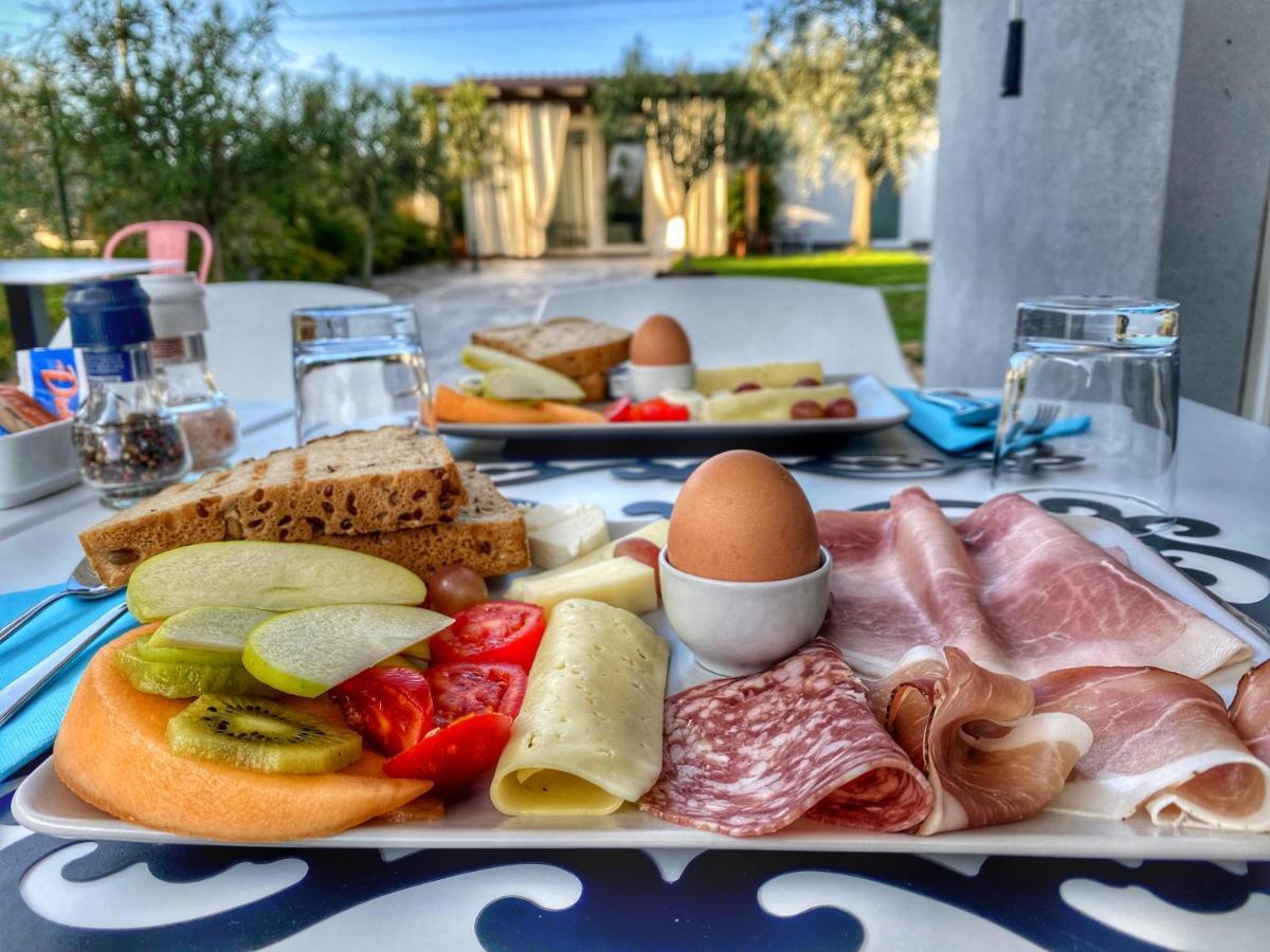 Mincio Relais Bed and Breakfast Castelnuovo del Garda Buitenkant foto